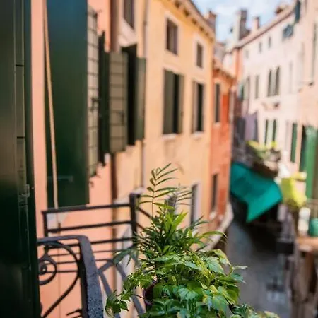 San Marco Apartment *